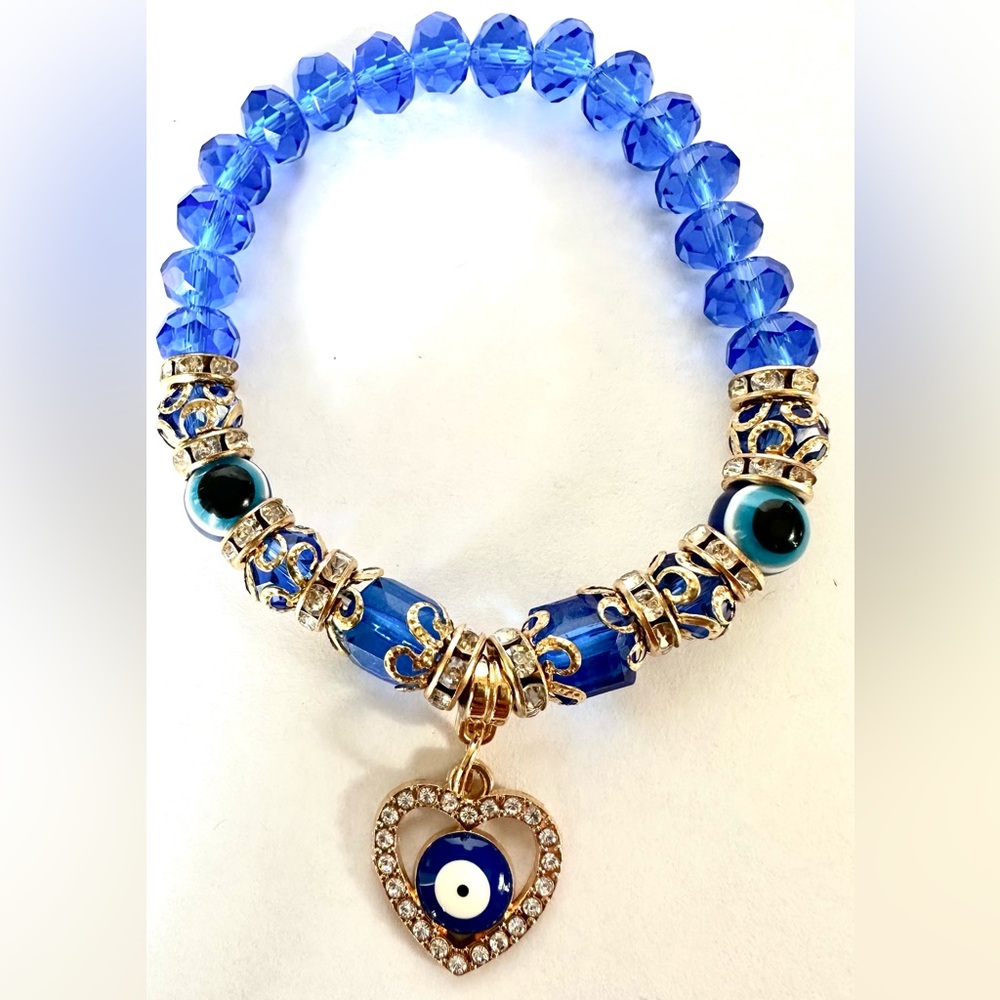 Evil Eye Heart Bracelet 🧿